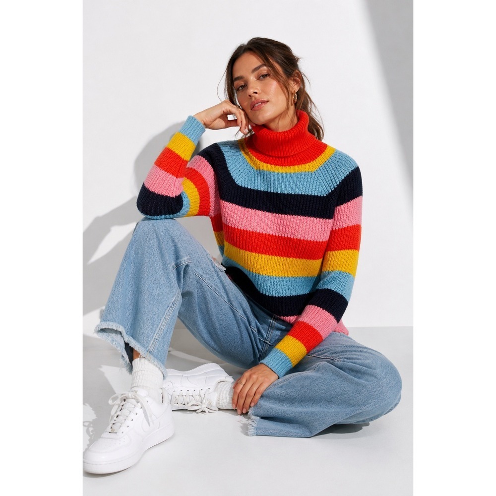 Woven Heart Rainbow Striped Turtleneck Sweater Cozy Retro M